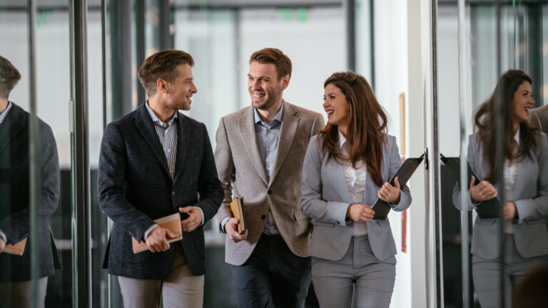 Building a Strong Company Culture: A Guide to Creating a Positive and Inclusive Work Environment
